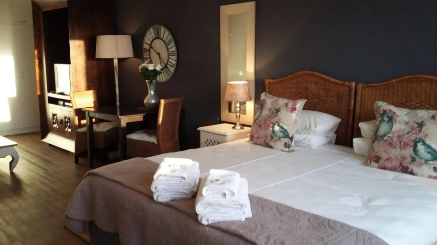 Trianon Self Catering Studio