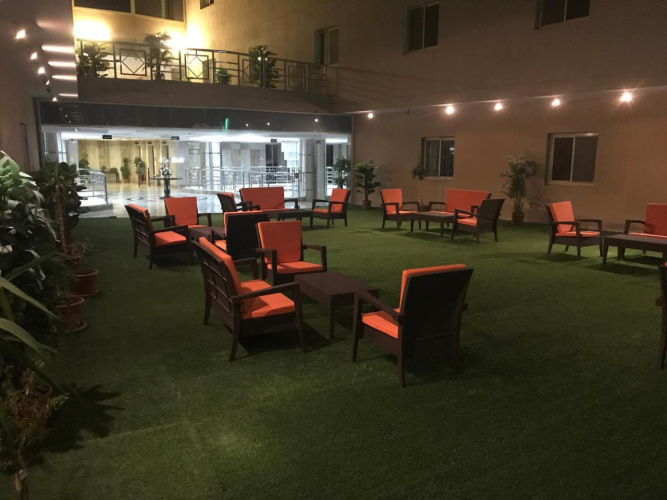 Narjes Al Hadeqa Hotel