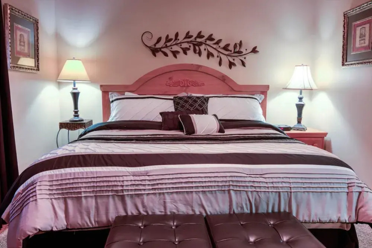 Whispering Pines 224