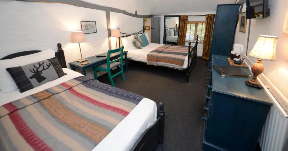 The White Lion Inn