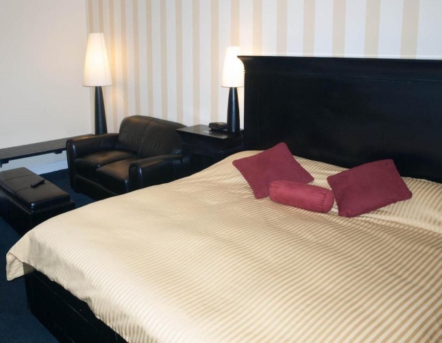 Island Travel Inn photo 6