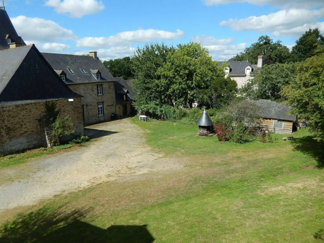 Logis Hôtel Lodge la Valette