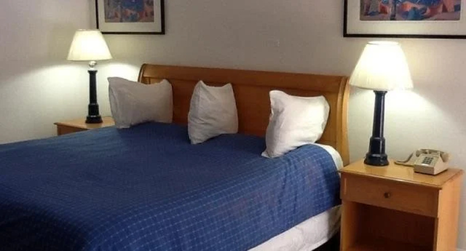 Beach Plaza Hotel