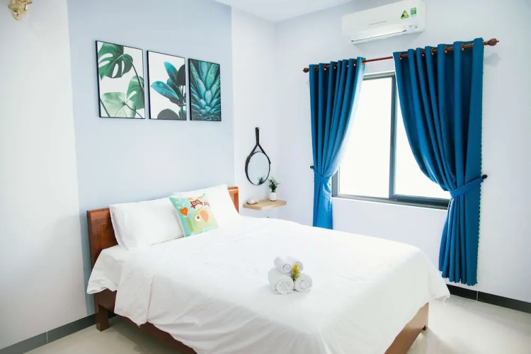 Queenie Hostel
