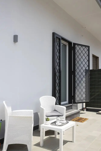 MA RI Apartments