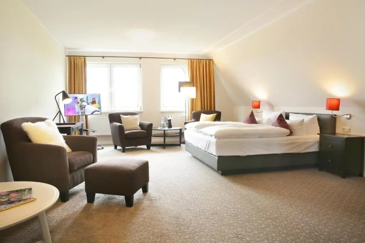 Standard Family room