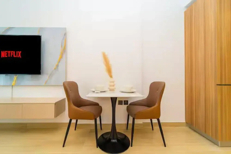 Elysee III by Pantheon Development