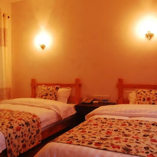 Yangshuo Pure Joy Resort
