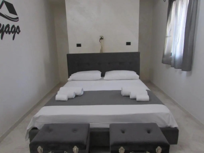Bed and Breakfast CryAgo