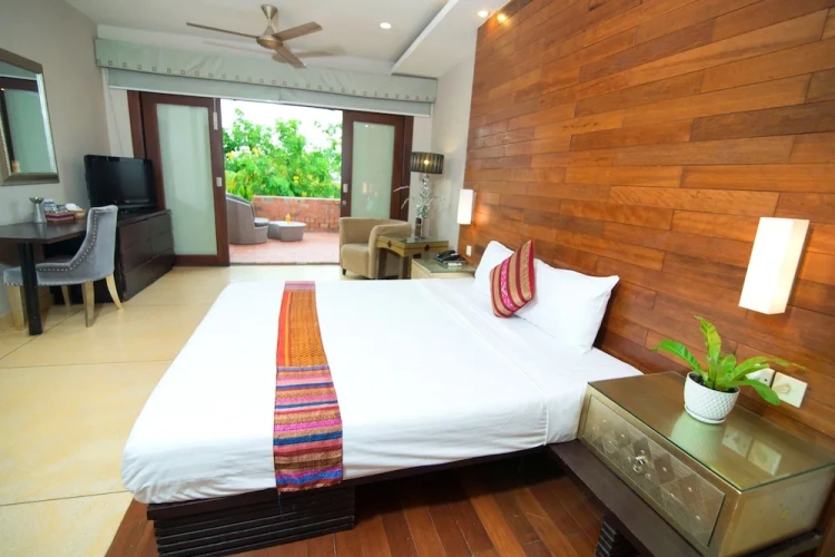 Double Suite with balcony and with river view