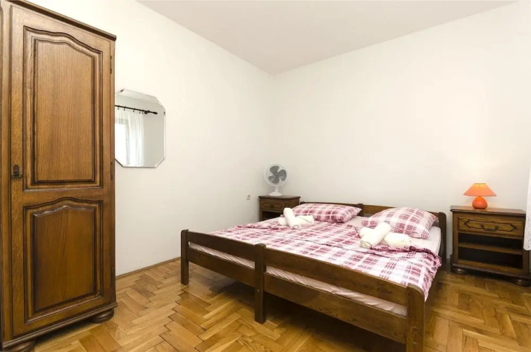 Apartments Miljenka