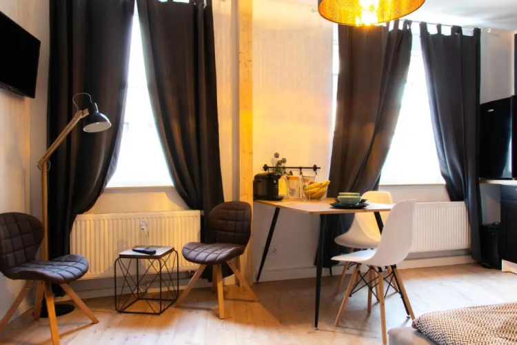 Rooms4ring@ Nürburgring Industrial Design House
