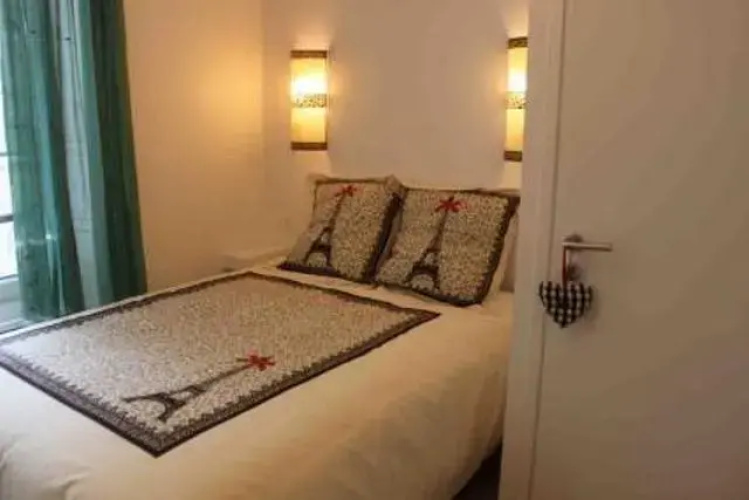 Montmartre Apartments Valadon