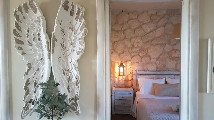 Luxurious Stone House in Elani