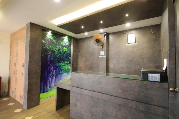 Royal Sand by OYO Rooms