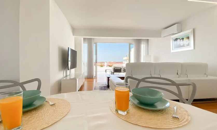 Penthouse Triplex com Jacuzzi T3 Hsrentals Vilama