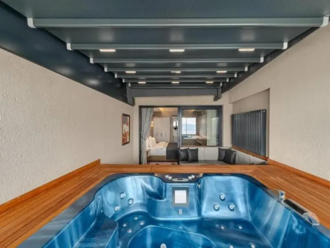 3 Bedrooms Villa