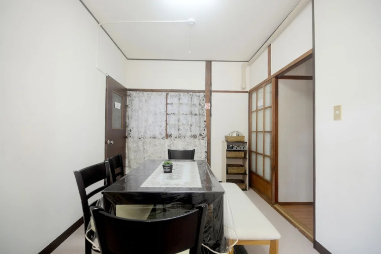Samurai Apartment