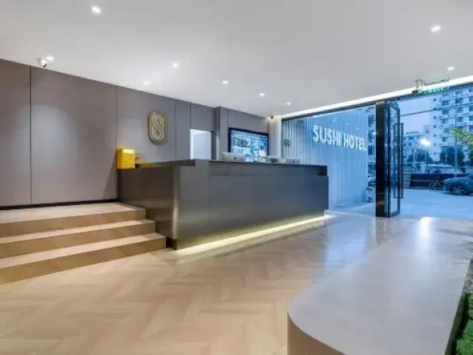 Sushi Hotel