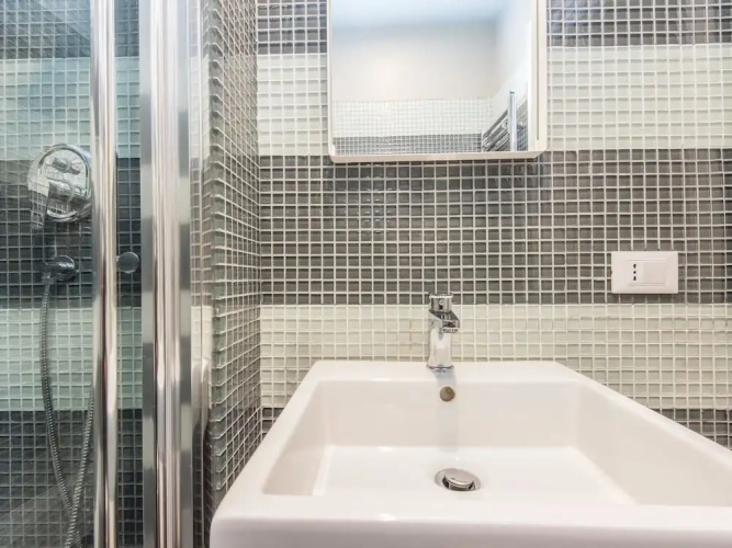 RSH Trastevere Bright Enchanting Apartment