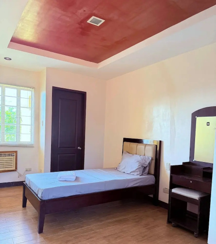 Valuenest Stay - Naga