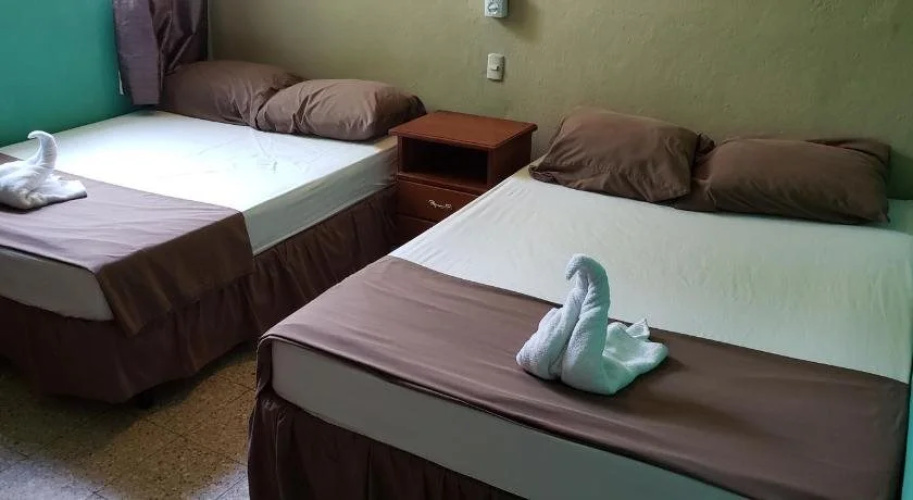 Hostel Yaxha
