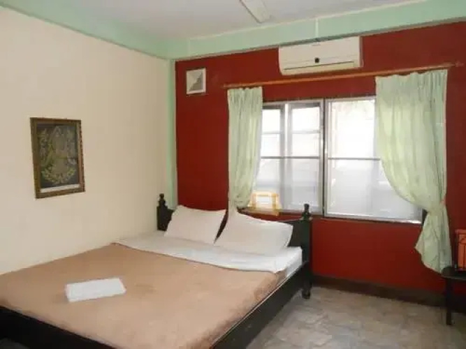 Thony 2 Guesthouse