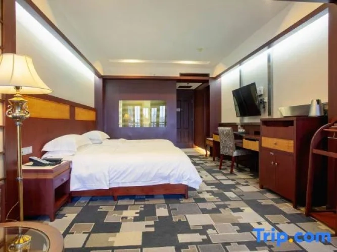 Deluxe Twin room with balcony