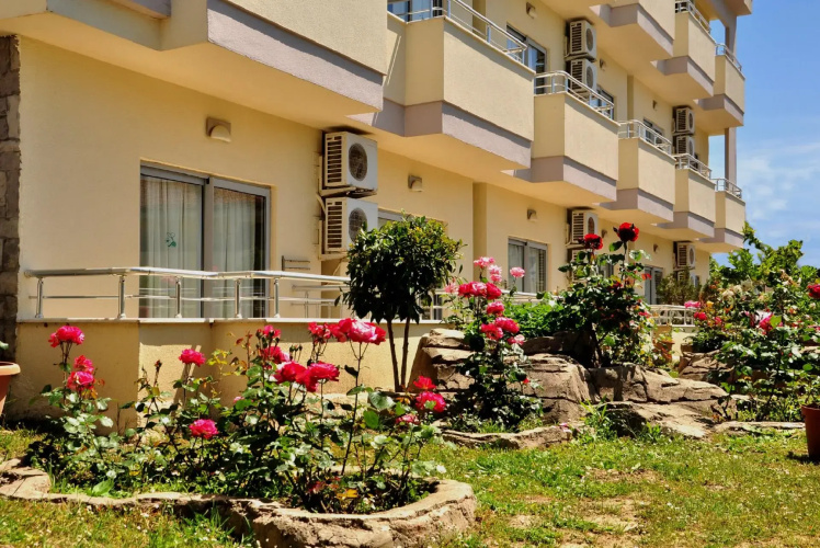 Lavitas Hotel