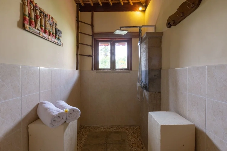 3 Bedrooms Villa with view