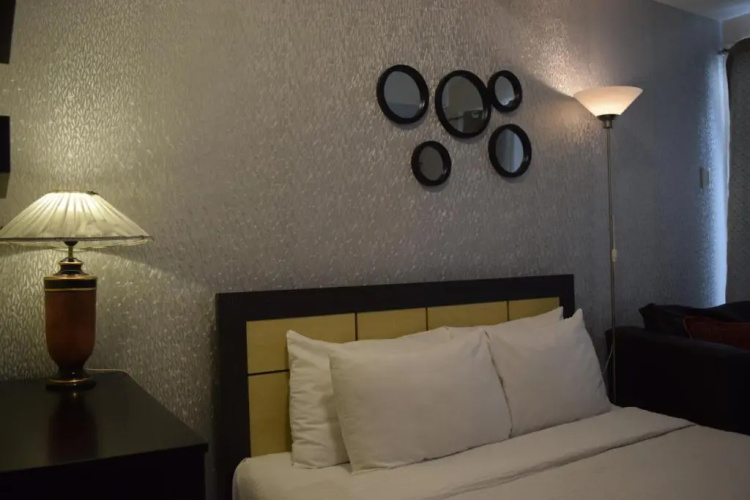 Sodi's Suite 1805