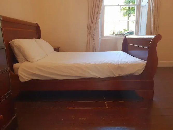 1 Bed Colony Apartment Stockbridge