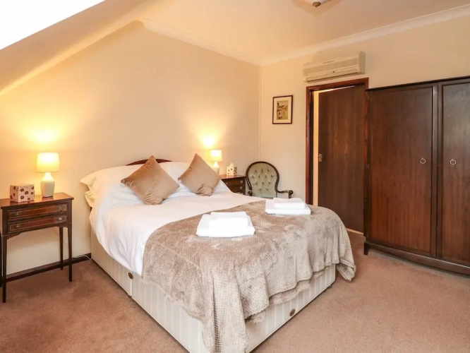 Walnut Tree Cottage