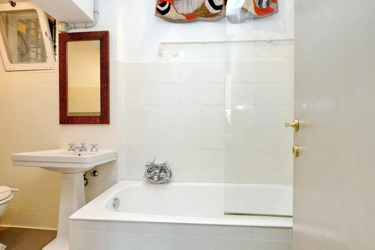 Spanish Steps Lovely Apartment