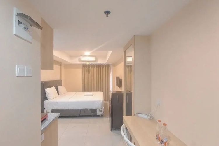 Best Deal Studio At De Prima Apartment