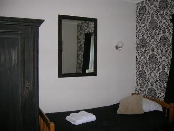 Alfred's Lodge - B&B