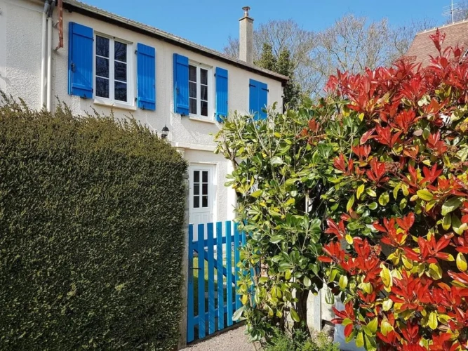 2 Bedrooms Cottage