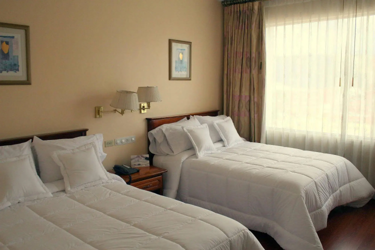 Hotel Tambo Real