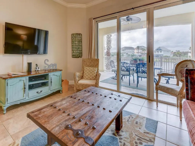 924 Cinnamon Beach, WiFi, Elevator, 3 Bedroom, 2 Pools, Sleeps 8