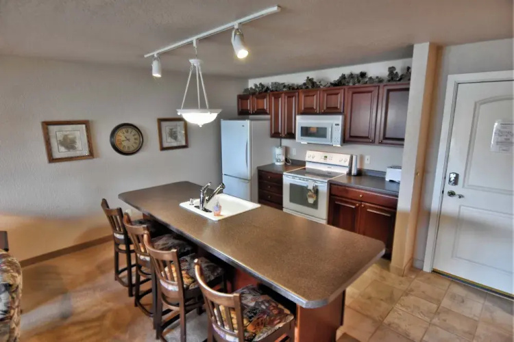 Unit 312 1 BD/ 1 BA Condo