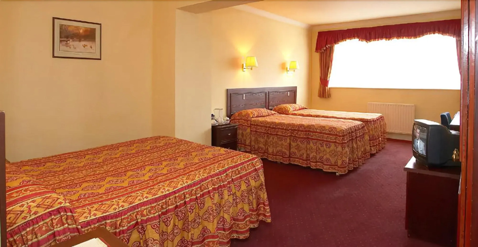 Potters International Hotel