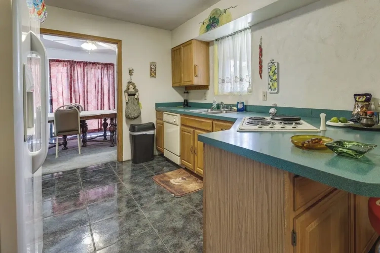 3 Bedrooms Cottage