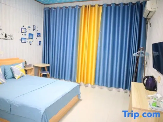 Deluxe Family Suite