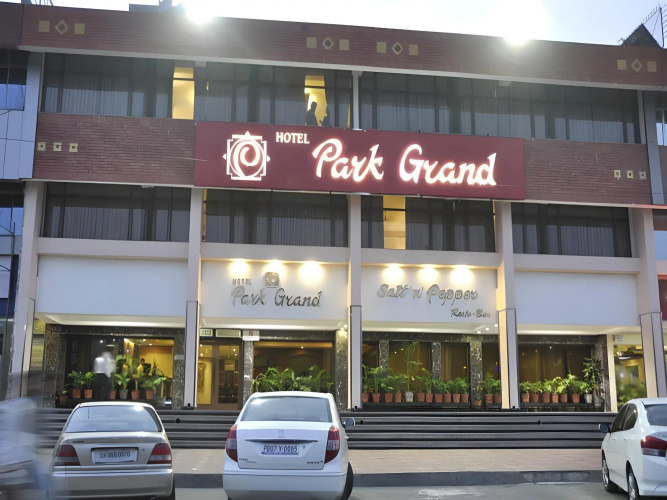 Hotel Park Grand - Chandigarh