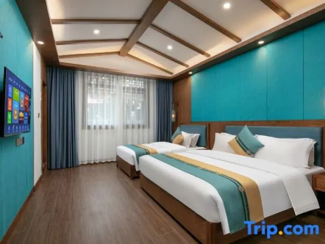 2 Bedrooms Family Suite