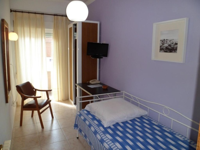 Standard Twin room with view