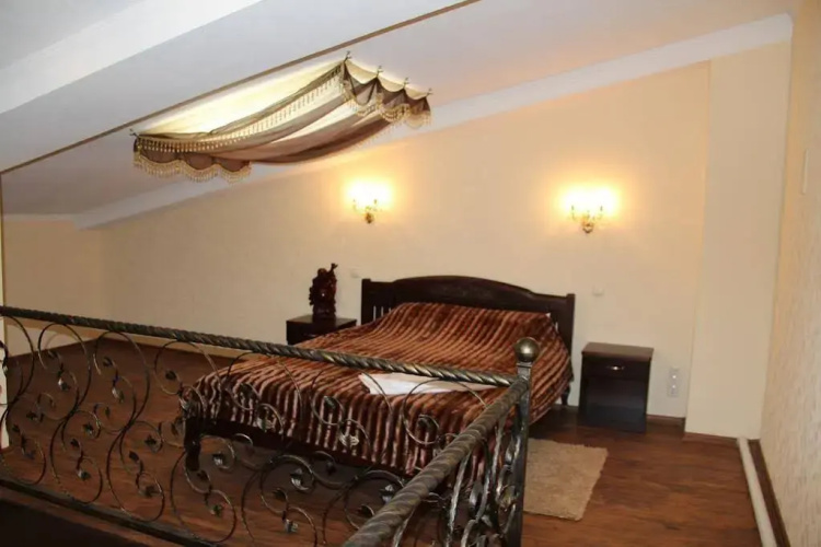 Hotel Meduza