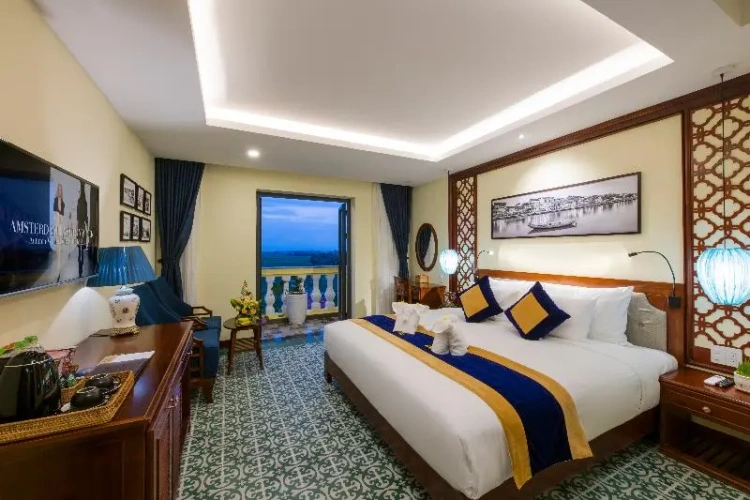 Standard Double room with balcony