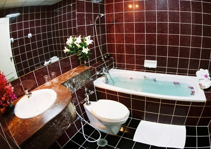 Quadruple Suite