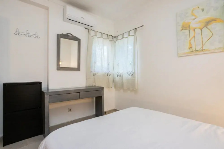 Nice Terrace and Pool Alvor Flat